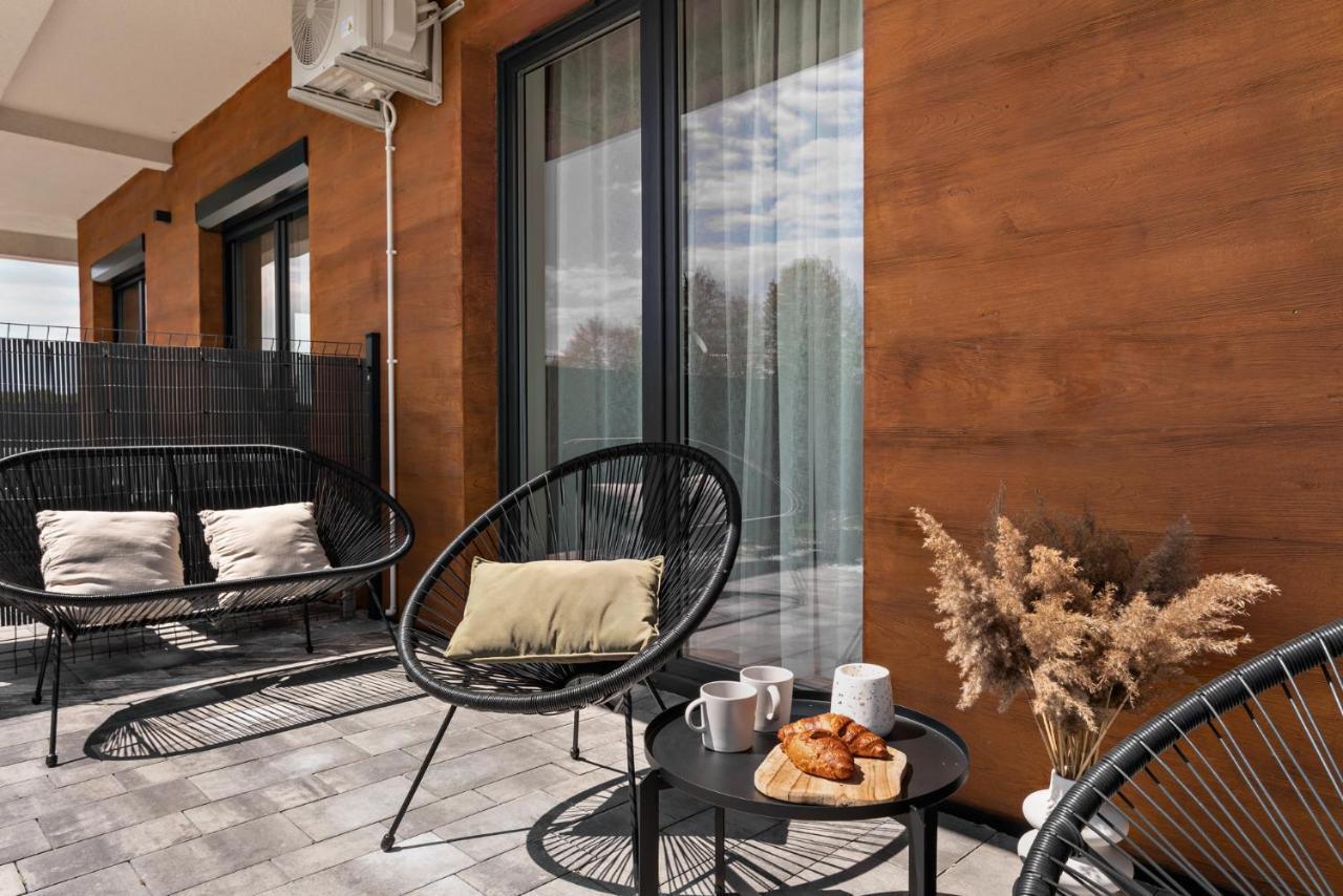 Artis Apartments By Housine Zator Extérieur photo